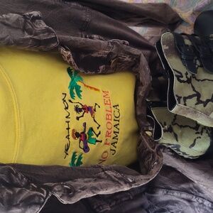 XL Novelty "Yeah Mon, No Problem" Tee